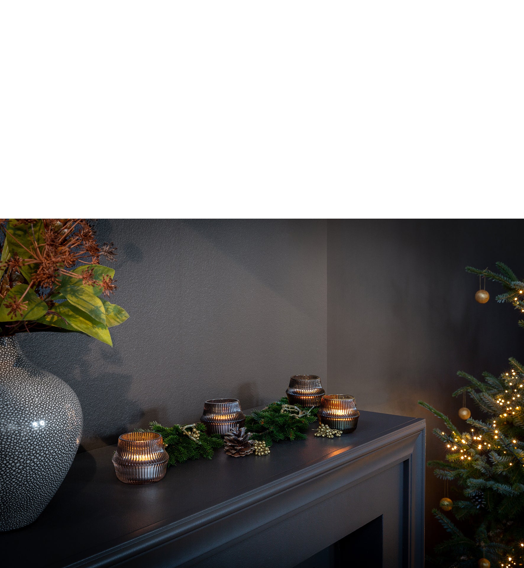 FREYA Teelichthalter silber