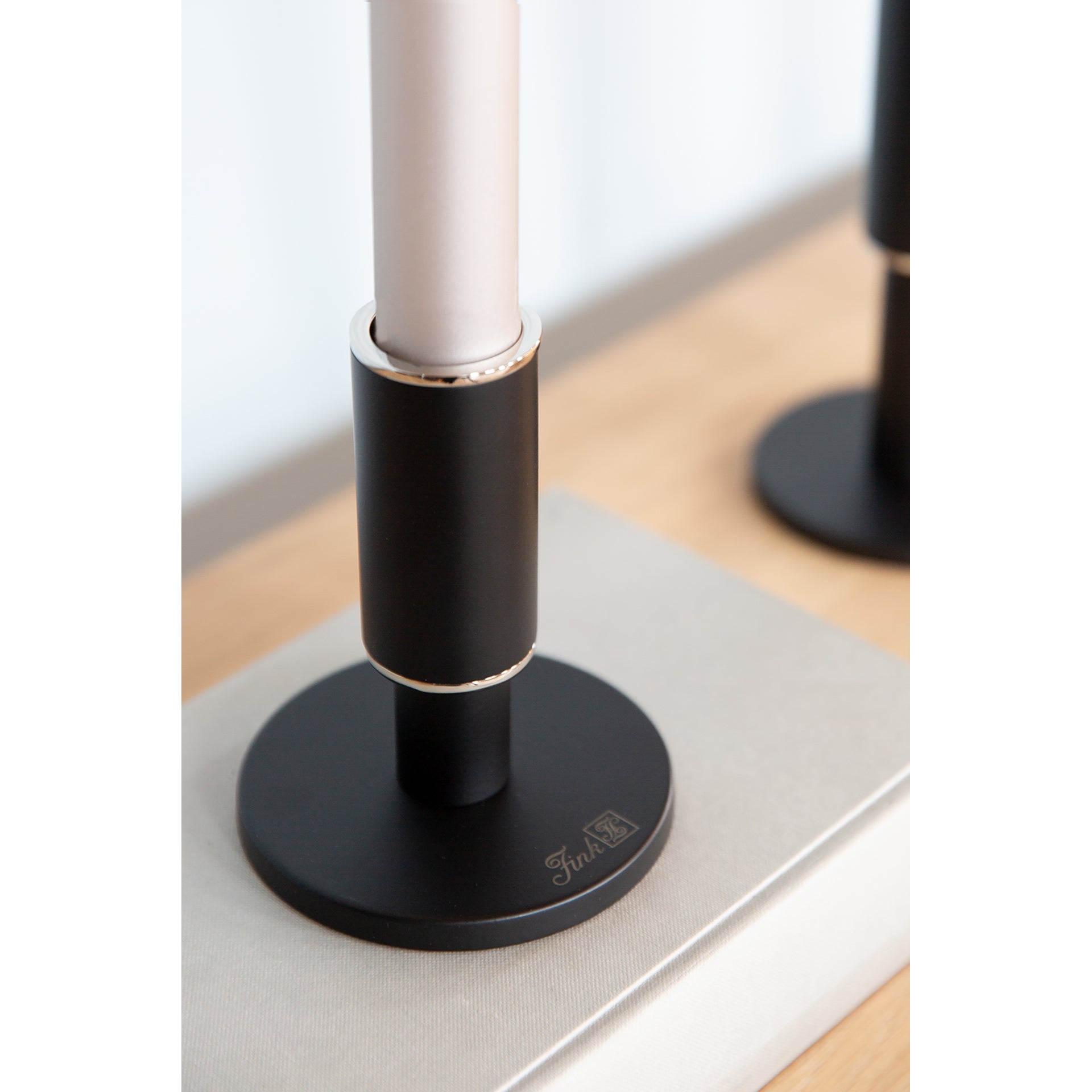 RITMO Leuchter silberfarben