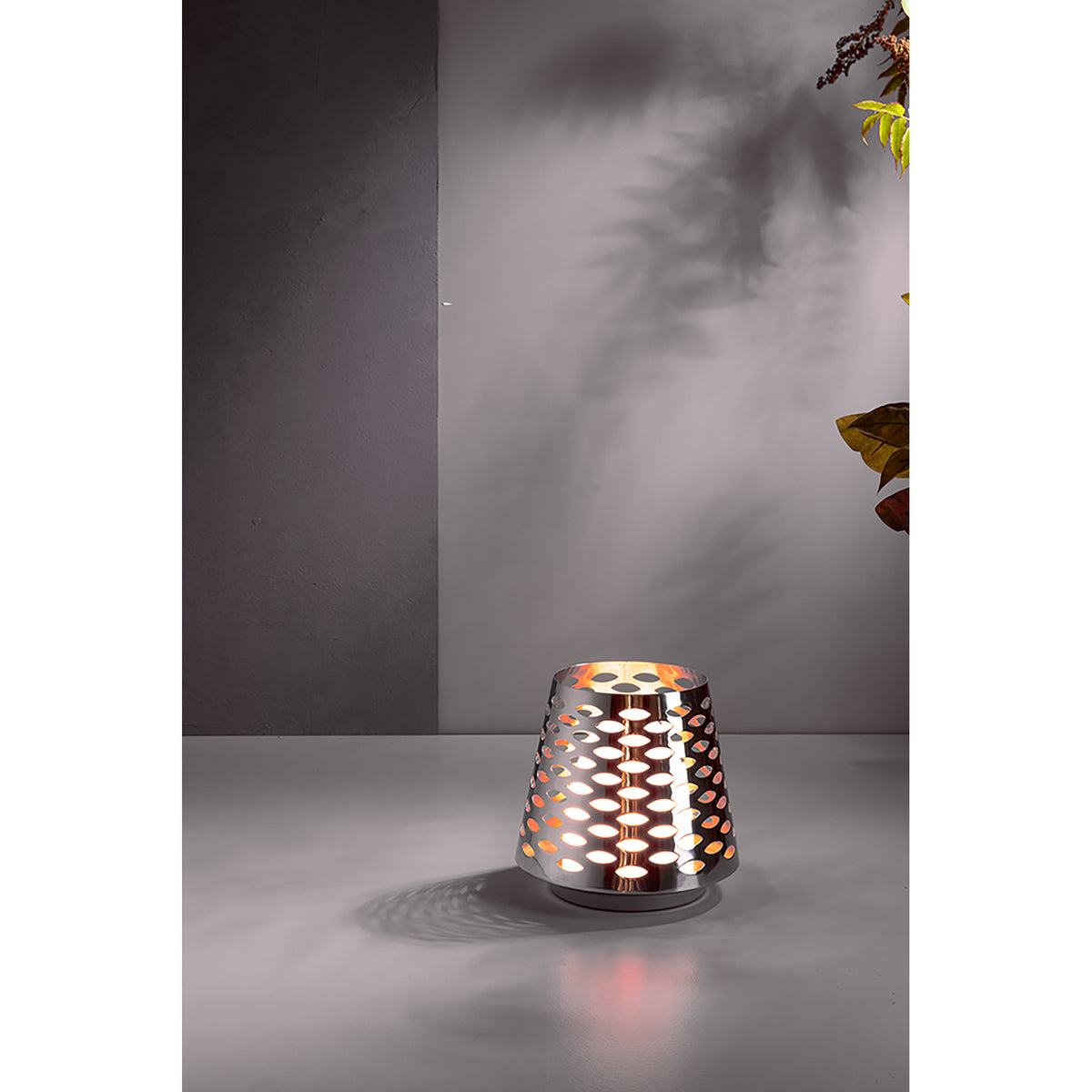 LUMA Windlicht mit LED-Leuchtzylinder silberfarben