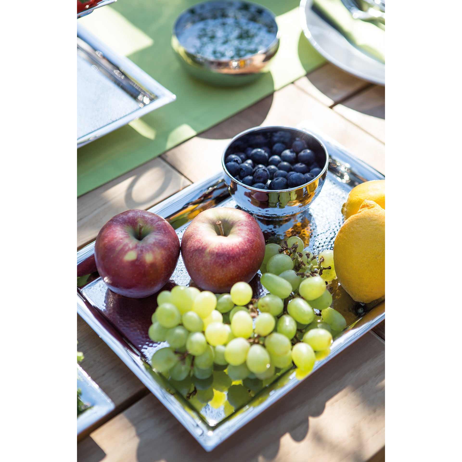 NAGANO Tablett silberfarben