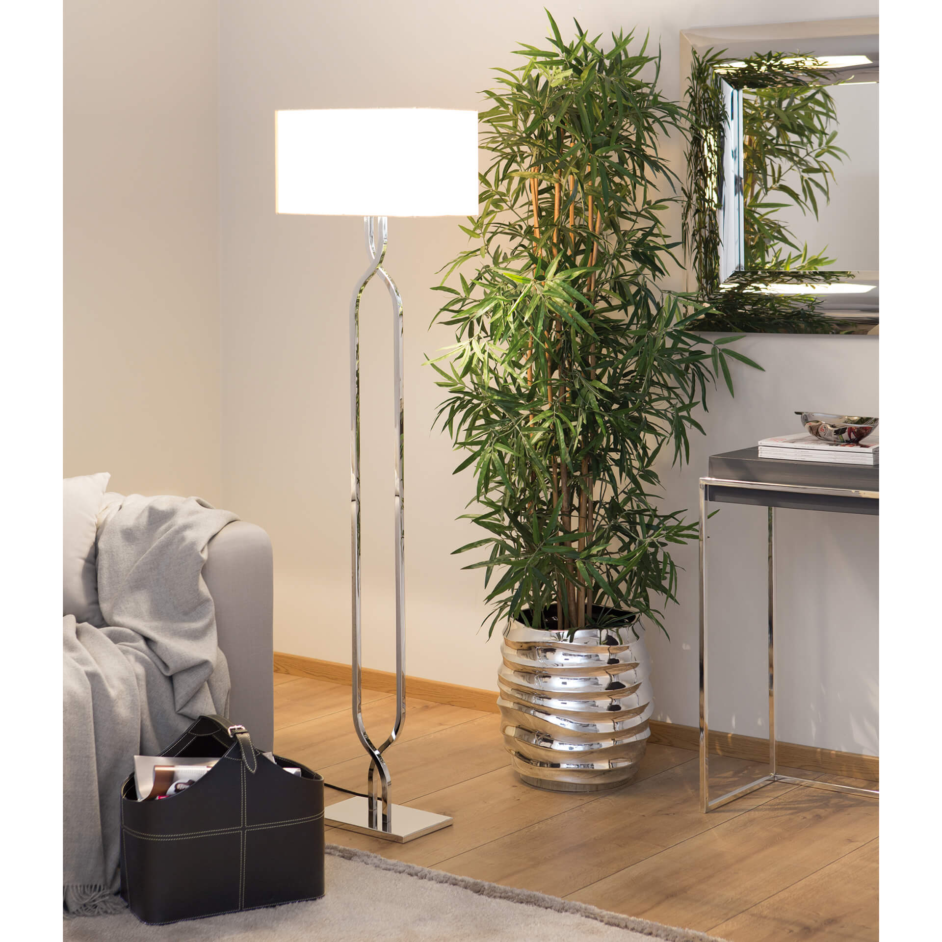 MOTION Stehleuchte Fuß silberfarben