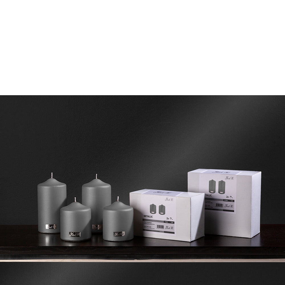CANDLE metallic Stumpenkerze grau