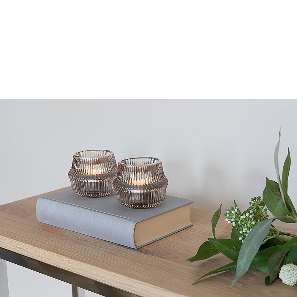 FREYA Teelichthalter silberfarben