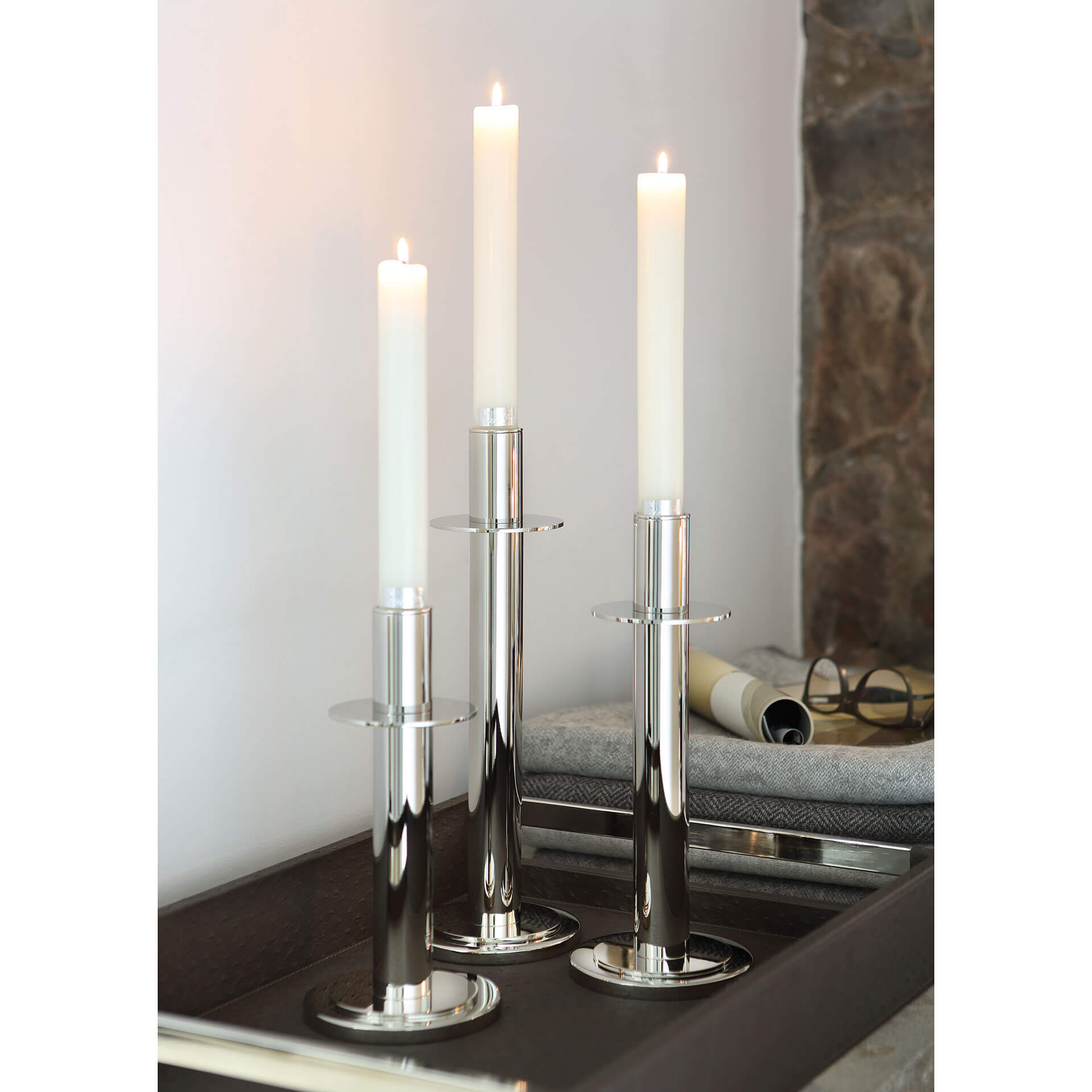 CANDLE getauchte Stabkerze weiß