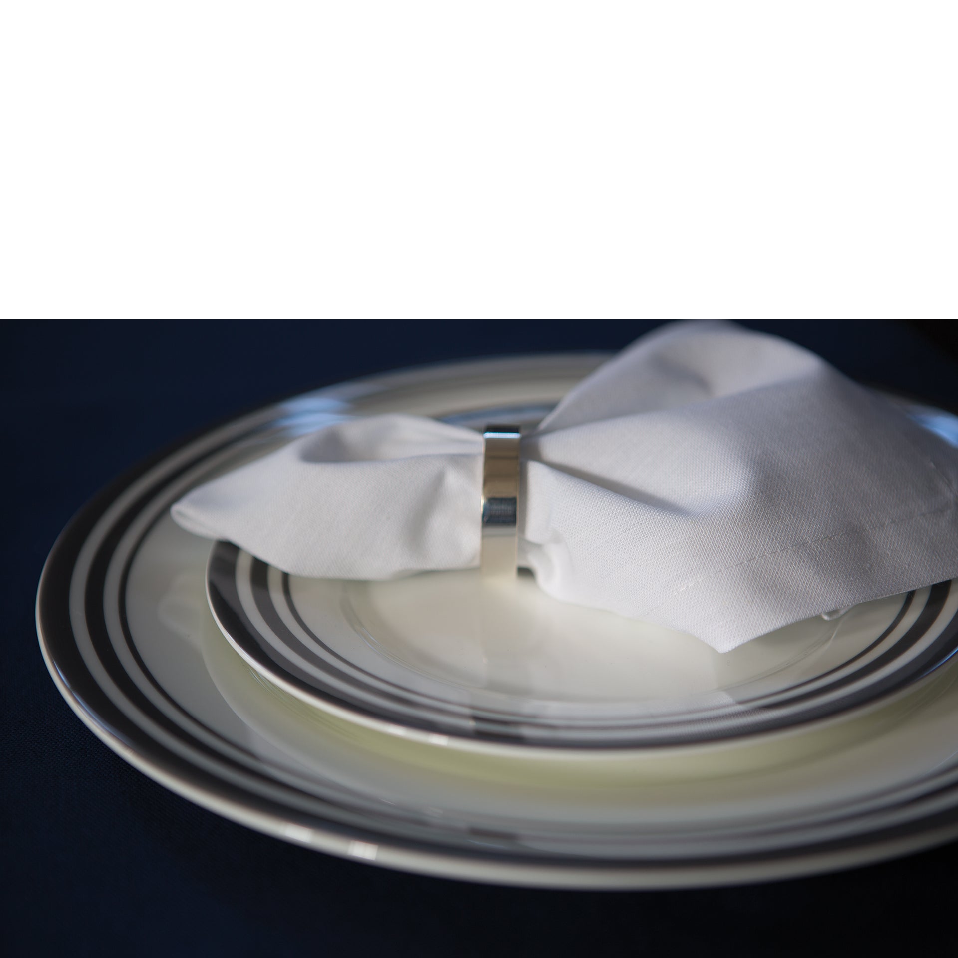 MOMENTS Dessertteller grau