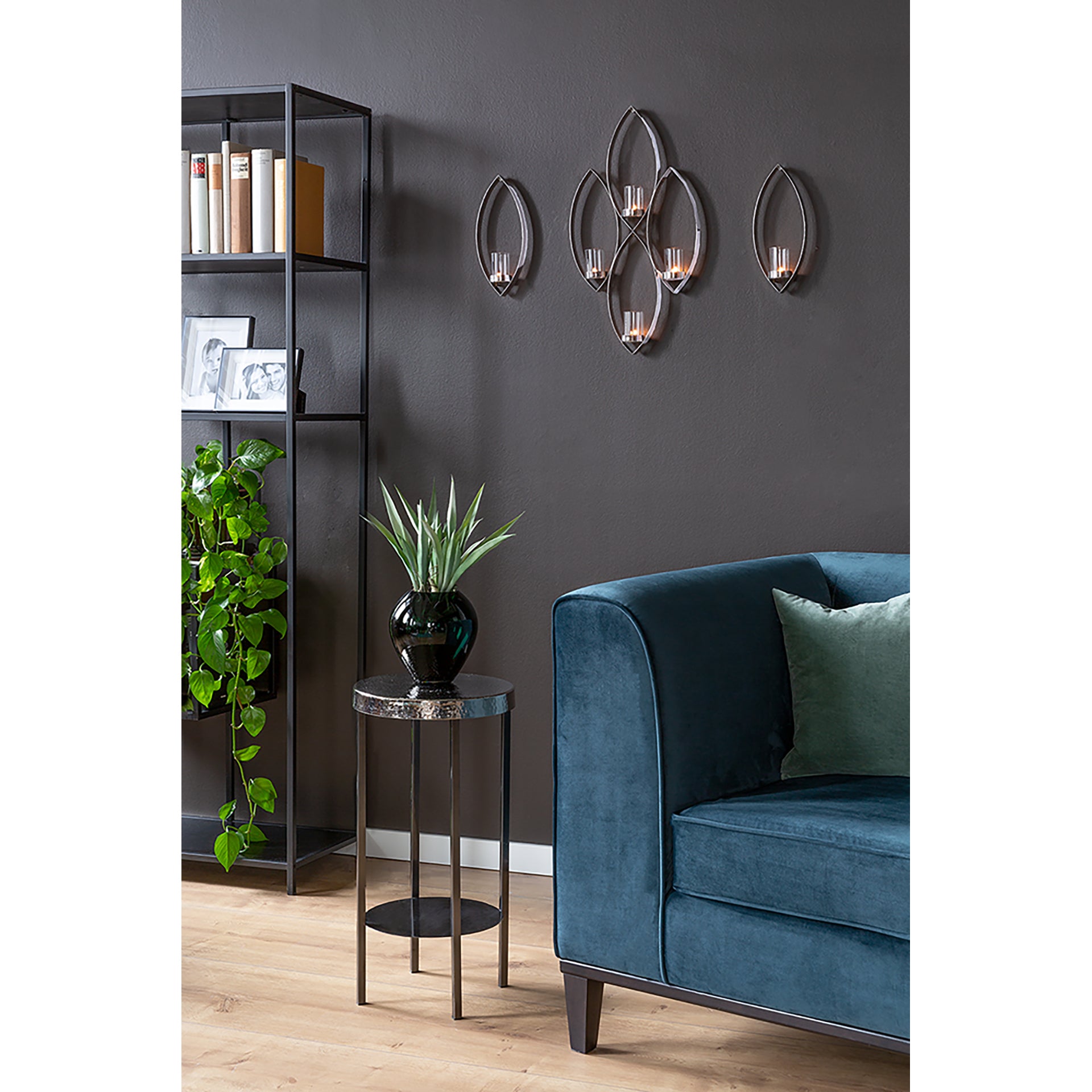 MARUF Wandleuchter silberfarben