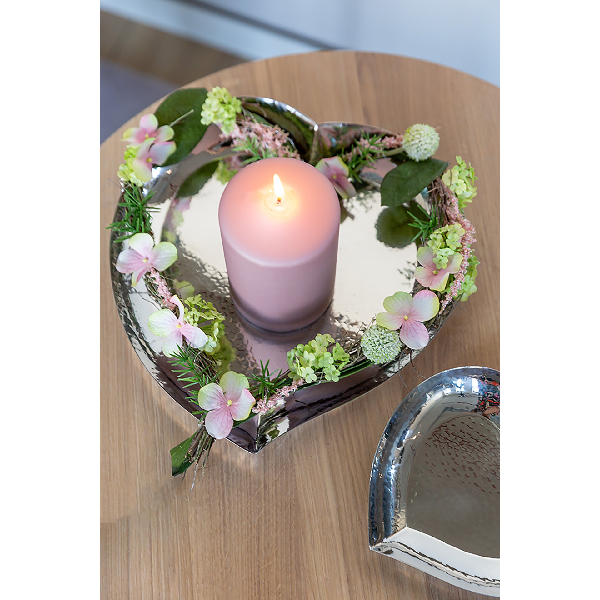 AMOROS Schale silberfarben