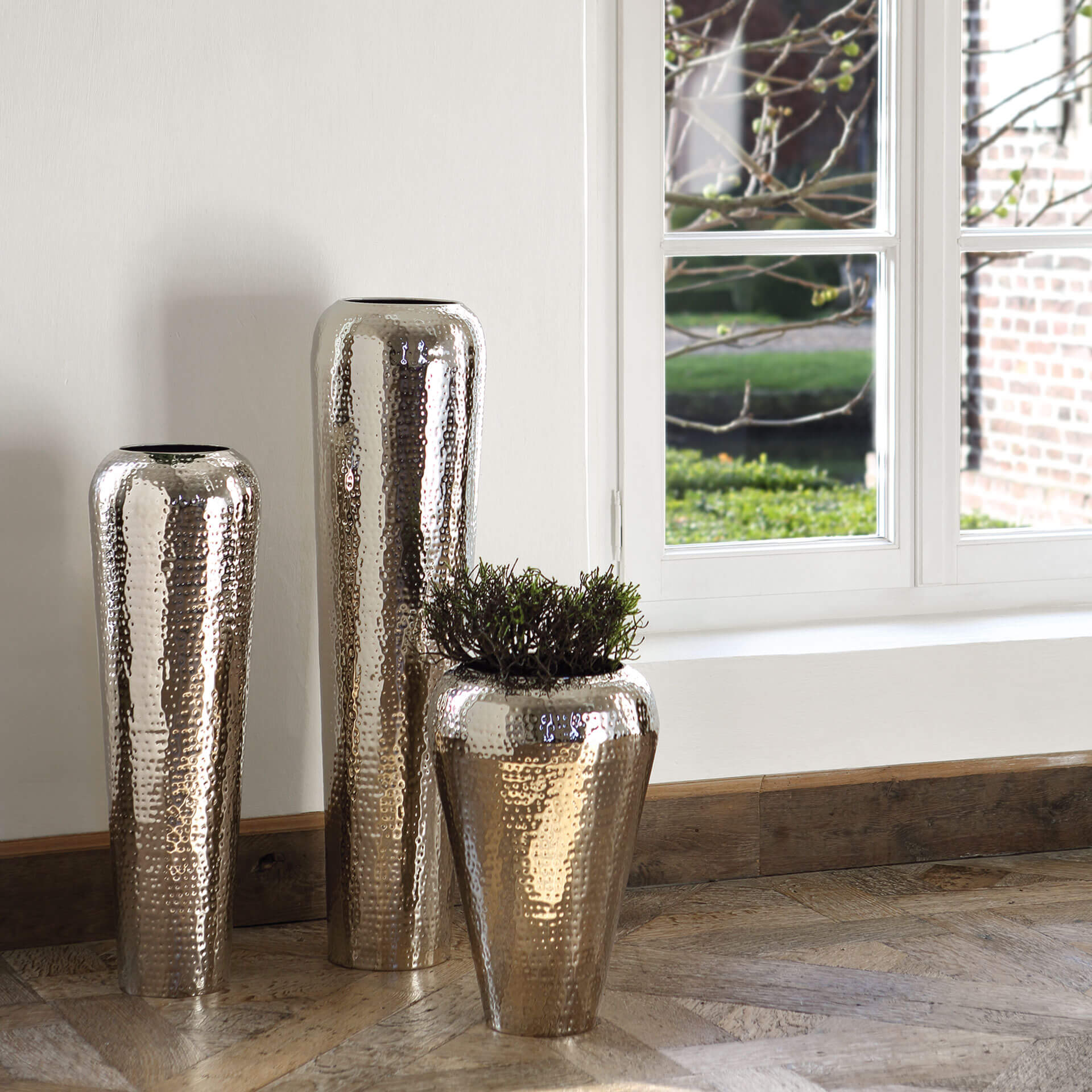 TUTZI Vase silberfarben