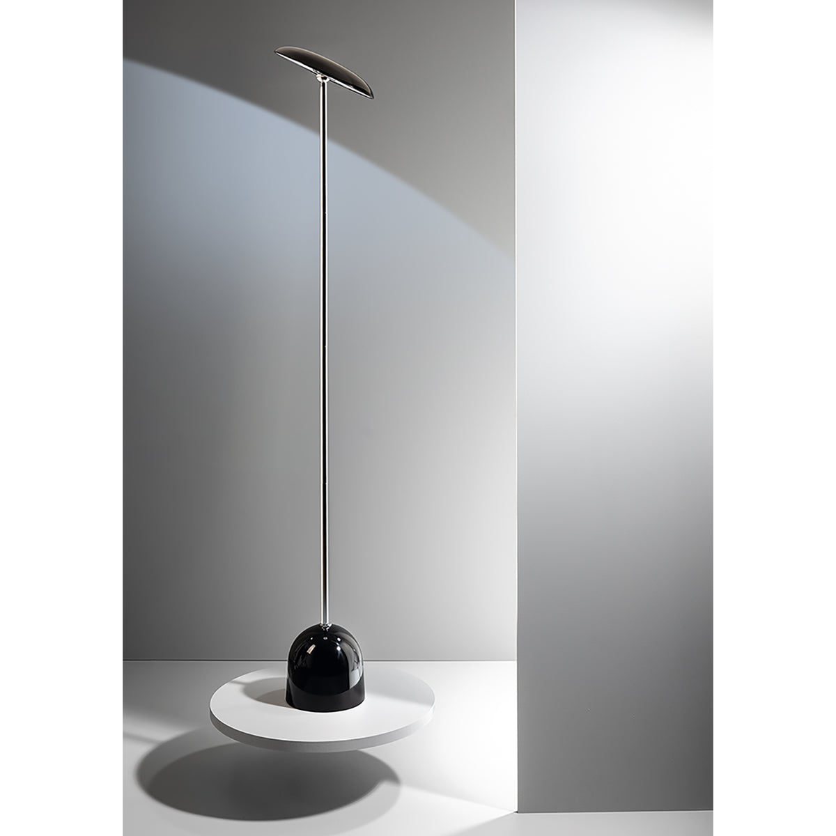 FLASH LIGHT Stehleuchte LED schwarz